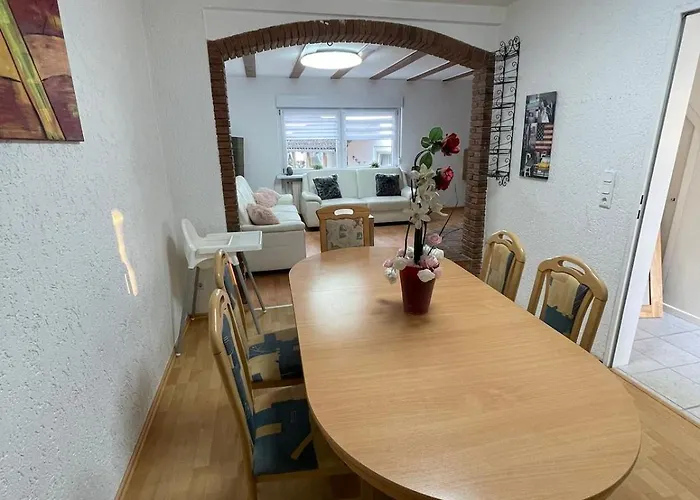 Der'is Wohlfuehlhaus بيت للعطل